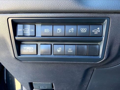 Used 2024 Toyota Sequoia TRD Pro image 33