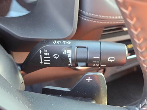 Used 2026 Nissan Rogue SV image 23