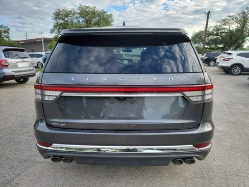 Used 2020 Lincoln Aviator Reserve w/ Elements Package Plus image 6