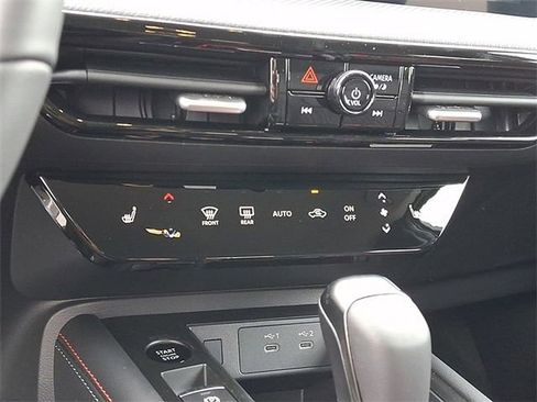 New 2026 Nissan Kicks SR w/ Cold Weather Package image 43