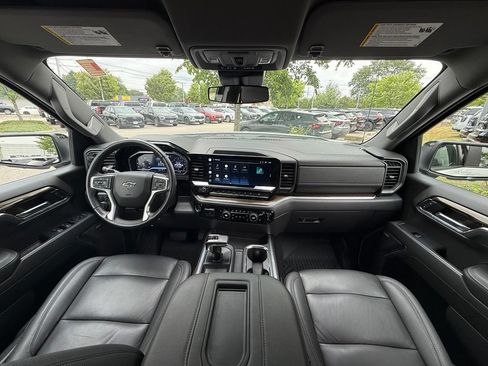 Used 2022 Chevrolet Silverado 1500 RST w/ Texas Edition Plus AWD/4WD image 33