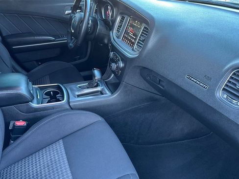 Used 2019 Dodge Charger R/T image 18