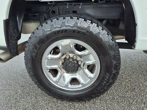 Used 2020 RAM 2500 Big Horn AWD/4WD image 9