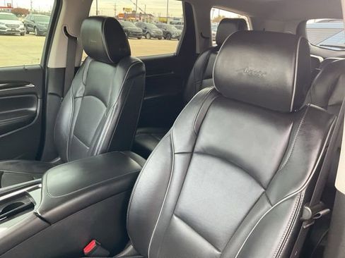 Used 2021 Buick Enclave Avenir w/ Trailering Package, 5000 lbs. image 8