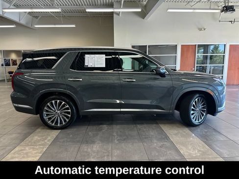 Used 2024 Hyundai Palisade Calligraphy AWD/4WD image 13