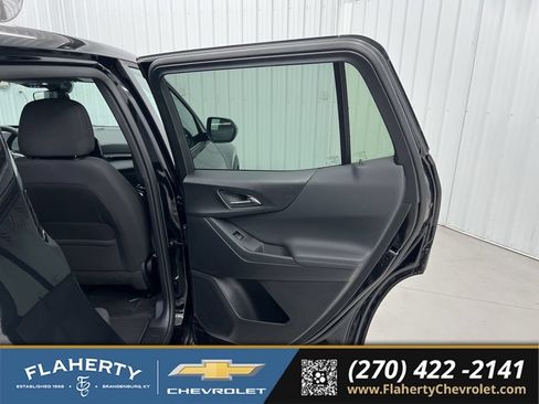 New 2026 Chevrolet Equinox LT FWD image 12