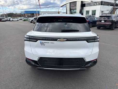 New 2026 Chevrolet Equinox EV LT image 4