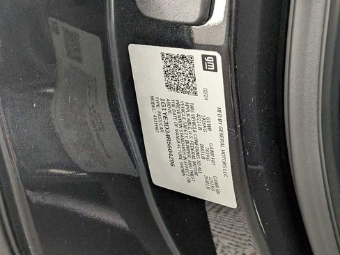 Used 2024 Chevrolet Corvette Z06 image 30