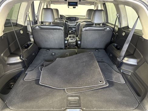 Used 2019 Honda Pilot Elite image 21