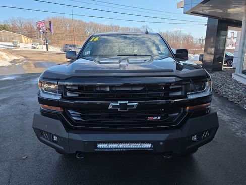 Used 2016 Chevrolet Silverado 1500 LT w/ Midnight Edition image 11