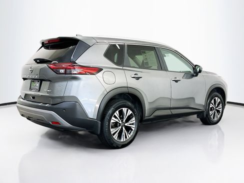 Used 2023 Nissan Rogue SV w/ SV Premium Package image 9