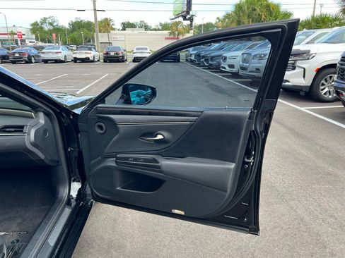 Used 2020 Lexus ES 350 F Sport w/ Accessory Package FWD image 52