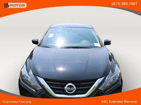 Used 2017 Nissan Altima 2.5 SL w/ 2.5 Technology Package FWD image 2