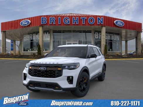 Used 2026 Ford Explorer Tremor w/ Tremor Ultimate Package AWD/4WD image 4