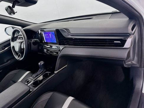 Certified 2025 Toyota Camry SE image 29