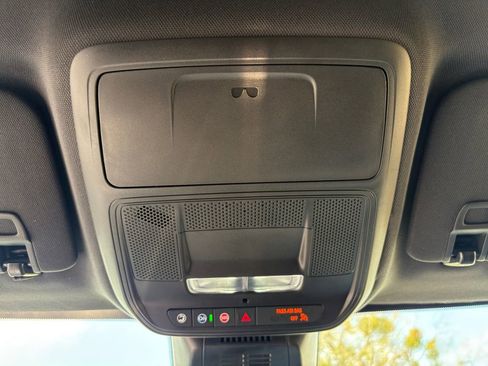 New 2026 Chevrolet Equinox LT w/ Convenience Package II image 33