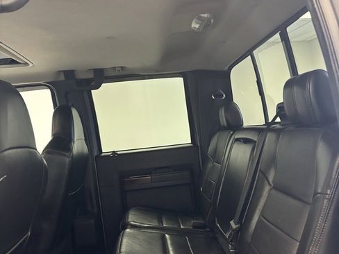 Used 2009 Ford F350 Lariat image 21