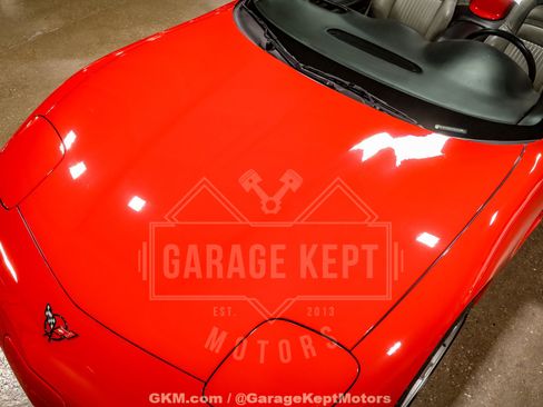 Used 1999 Chevrolet Corvette Convertible w/ Memory Pkg RWD image 37
