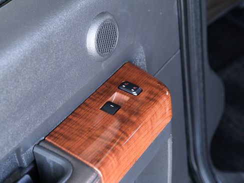 Used 2015 Ford F250 King Ranch w/ FX4 Off-Road Package image 51