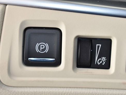 Used 2023 Cadillac XT5 Premium Luxury image 35