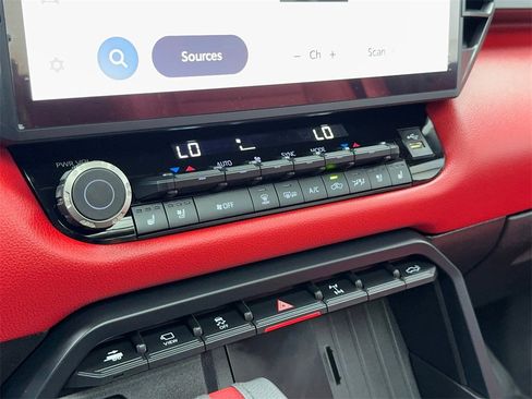 Used 2025 Toyota Tundra TRD Pro image 38