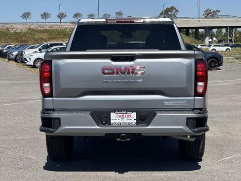 New 2026 GMC Sierra 1500 Elevation image 4