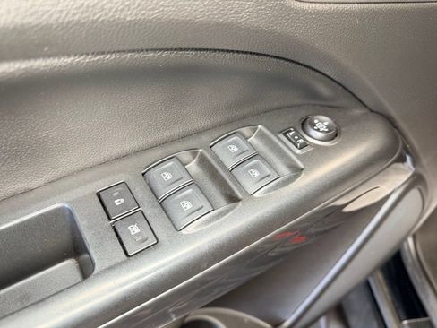 Used 2022 GMC Canyon AT4 AWD/4WD image 18