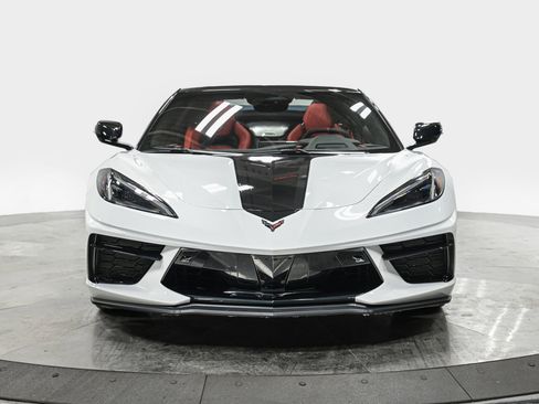 Used 2024 Chevrolet Corvette Stingray Premium Conv w/ Z51 Performance Package image 9