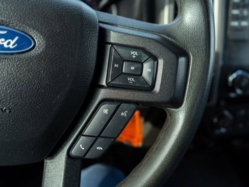Used 2019 Ford F550 4x4 Regular Cab Super Duty image 17