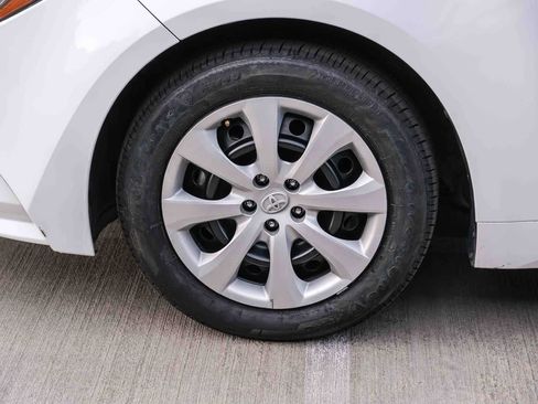 Certified 2024 Toyota Corolla LE FWD image 10