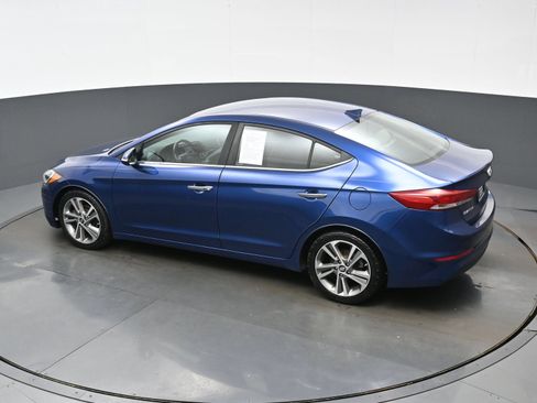 Used 2017 Hyundai Elantra Limited FWD image 32