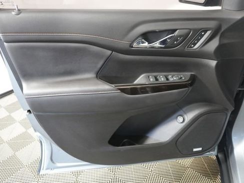 Used 2023 GMC Acadia AT4 w/ Technology Package AWD/4WD image 35