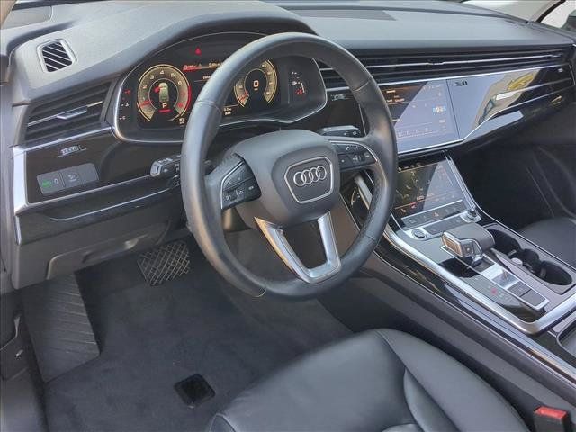 Used 2022 Audi Q7 3.0T Premium w/ Convenience Package AWD/4WD image 10