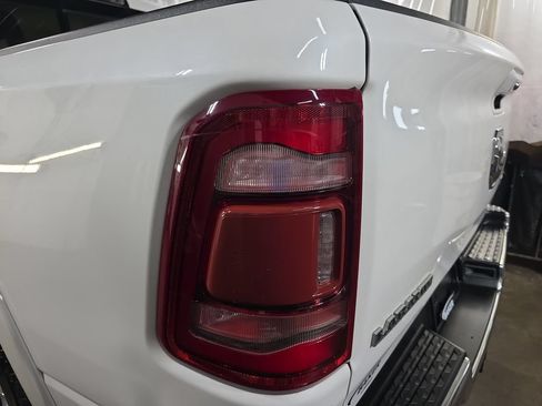 Used 2021 RAM 1500 Laramie AWD/4WD image 33