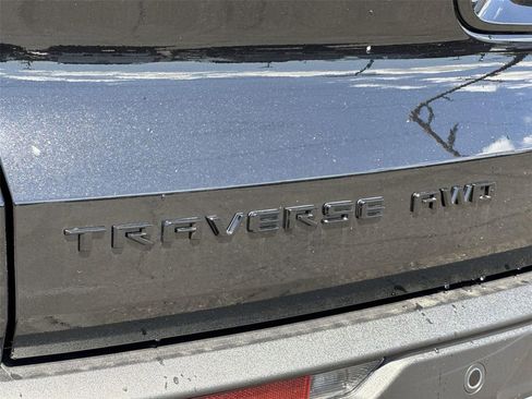 New 2026 Chevrolet Traverse Z71 w/ LPO, Floor Liner Package AWD/4WD image 30