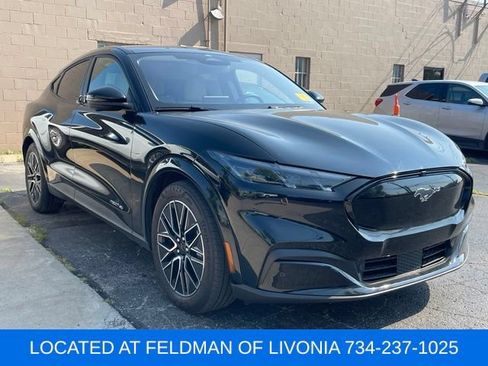 Used 2025 Ford Mustang Mach-E Premium w/ Interior Protection Package AWD/4WD image 4