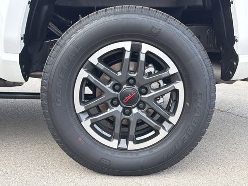 New 2025 Toyota Tacoma TRD Sport AWD/4WD image 39