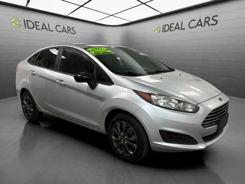 Used 2017 Ford Fiesta S FWD image 3