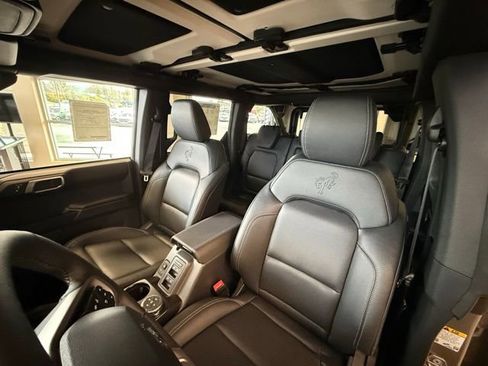 New 2026 Ford Bronco Badlands image 18