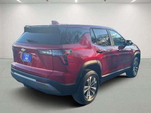 Certified 2025 Chevrolet Equinox LT w/ Safety and Technology Package image 5