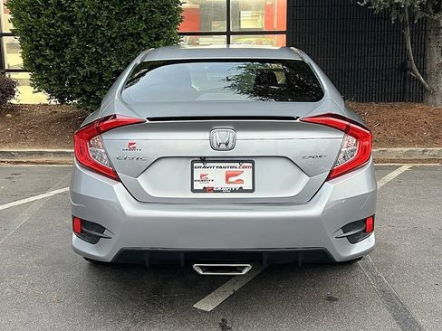 Used 2021 Honda Civic Sport image 13