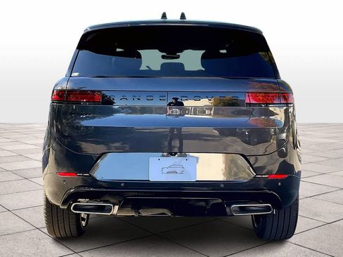 New 2025 Land Rover Range Rover Sport Dynamic SE image 6