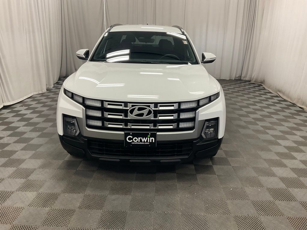 Used 2025 Hyundai Santa Cruz SEL FWD image 12