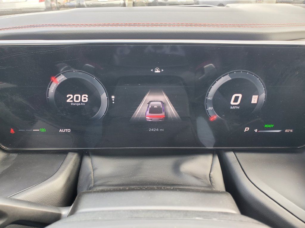 Used 2024 Dodge Charger Daytona Scat Pack w/ Plus Group AWD/4WD image 9