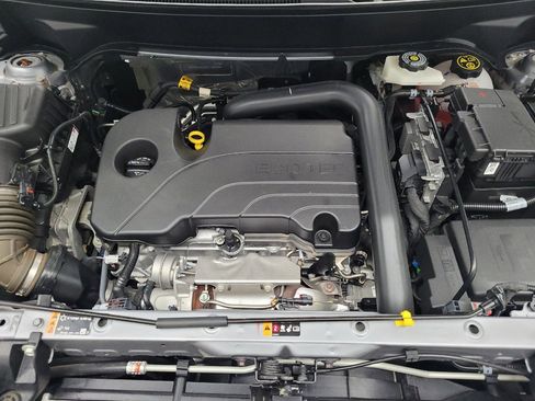 Used 2024 Chevrolet Equinox LT w/ LPO, Floor Liner Package FWD image 30