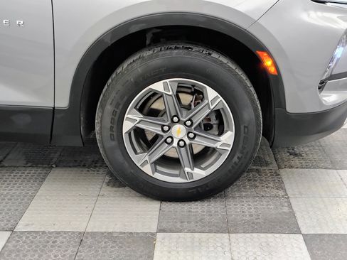Used 2024 Chevrolet Blazer LT w/ Convenience Package AWD/4WD image 12