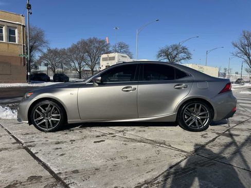 Used 2016 Lexus IS 350 AWD image 8