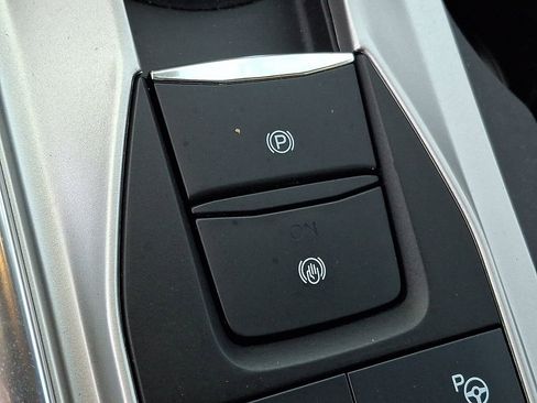 Used 2020 Ford Explorer ST w/ ST Street Pack image 21