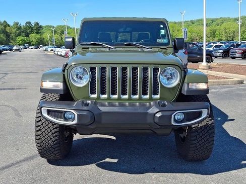 Used 2021 Jeep Gladiator Overland w/ Popular Equipment Package AWD/4WD image 2