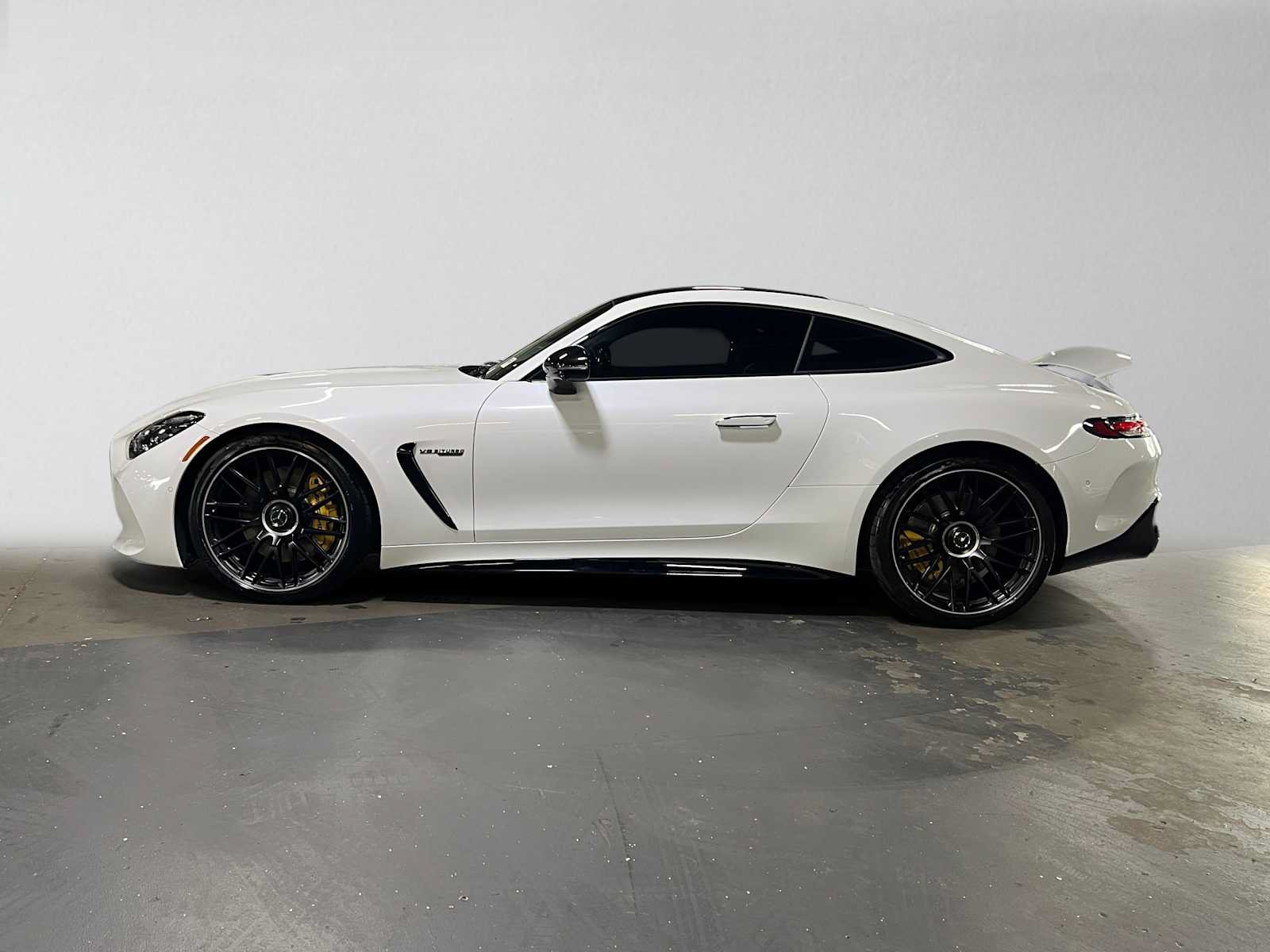 Used 2024 Mercedes-Benz AMG GT 63 image 6